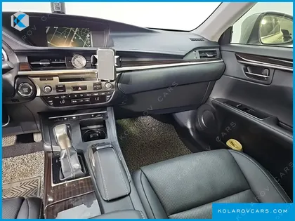 LEXUS ES SUPREME