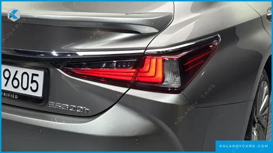 LEXUS ES LUXURY PLUS