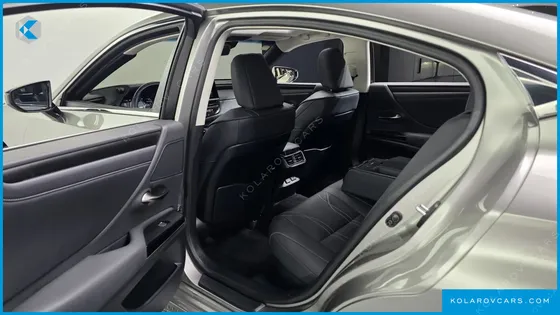 LEXUS ES LUXURY PLUS