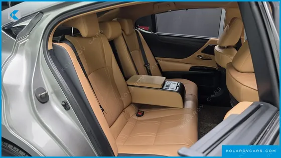 LEXUS ES EXECUTIVE
