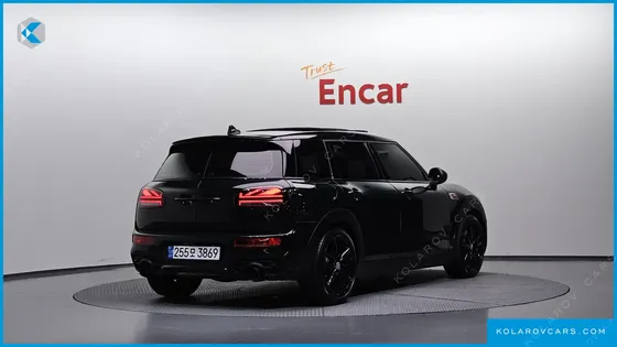 MINI CLUBMAN JCW