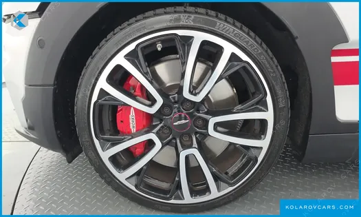 MINI CLUBMAN JCW