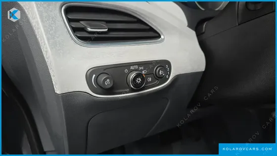 CHEVROLET (GM DAEWOO) BOLT EV EV PREMIER