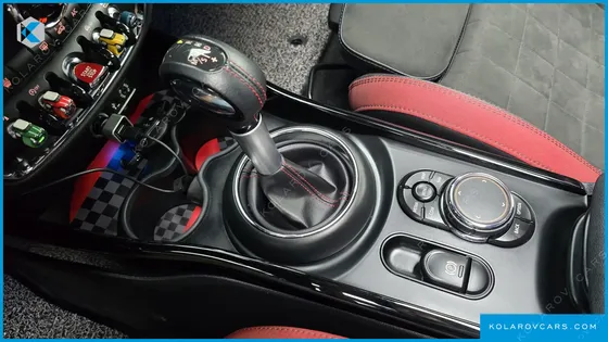 MINI CLUBMAN JCW