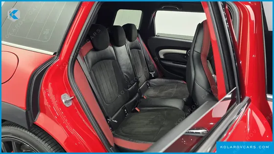 MINI CLUBMAN JCW