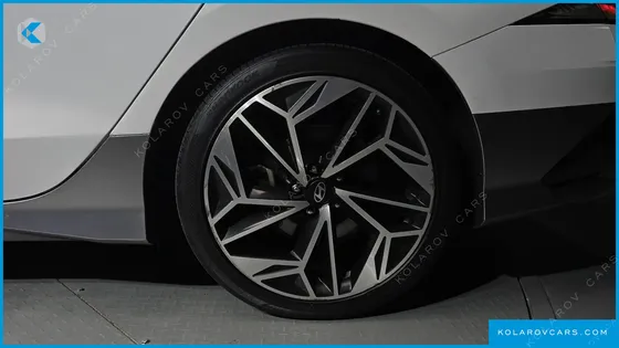 HYUNDAI IONIQ 6 LONG RANGE