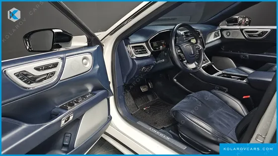 LINCOLN CONTINENTAL 3.0 PRESIDENTIAL AWD