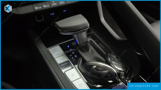 HYUNDAI ELANTRA (AVANTE) SMART
