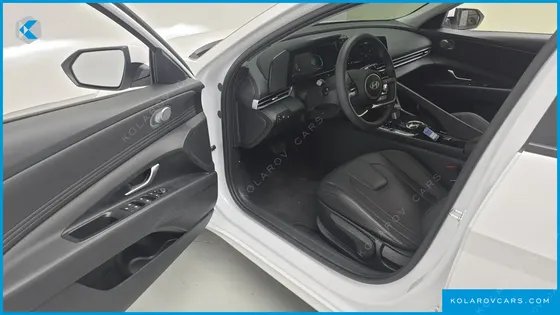 HYUNDAI ELANTRA (AVANTE) SMART