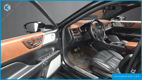 LINCOLN CONTINENTAL 3.0 PRESIDENTIAL AWD