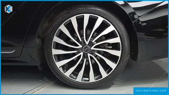 LINCOLN CONTINENTAL 3.0 PRESIDENTIAL AWD