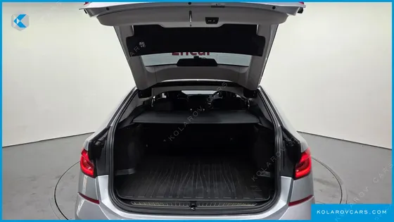 BMW GRAN TURISMO (GT) 620D LUXURY