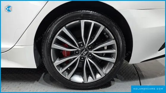 KIA STINGER 2.2 DIESEL 2WD