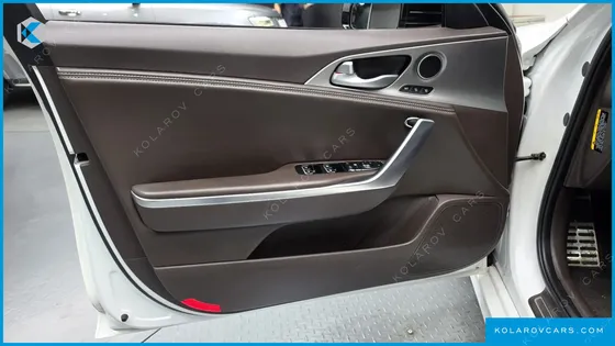 KIA STINGER 2.2 DIESEL 2WD