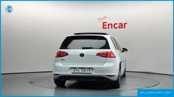 VOLKSWAGEN GOLF 2.0 GTI