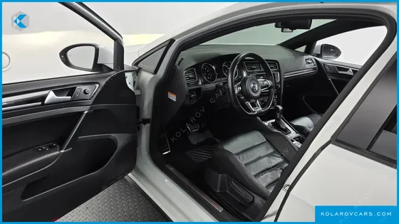 VOLKSWAGEN GOLF 2.0 GTI