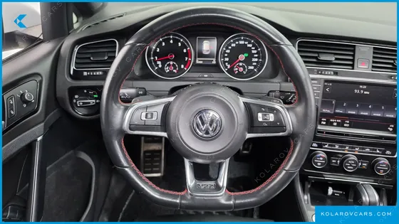 VOLKSWAGEN GOLF 2.0 GTI