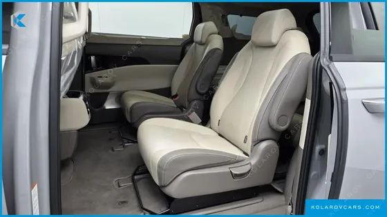 KIA CARNIVAL GASOLINE 9-SEATER HI LIMOUSINE (7-SEATER LIMOUSINE(SPECIAL VEHICLE)