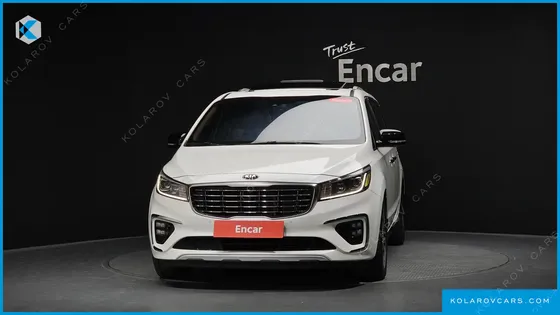 KIA CARNIVAL 9-SEATER NOBLESSE