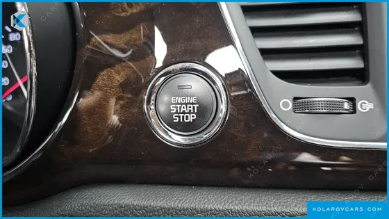 KIA CARNIVAL 9-SEATER NOBLESSE