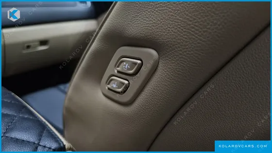 KIA CARNIVAL 9-SEATER NOBLESSE