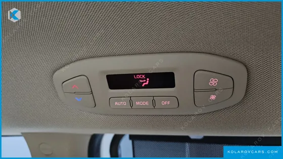 KIA CARNIVAL 9-SEATER NOBLESSE