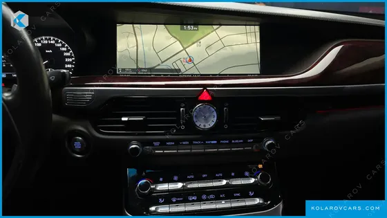 GENESIS EQ900 5.0 GDI AWD LIMOUSINE