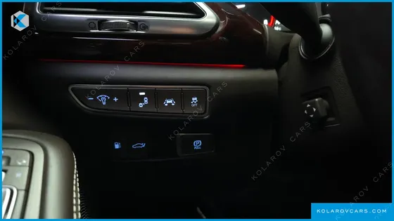 GENESIS EQ900 5.0 GDI AWD LIMOUSINE