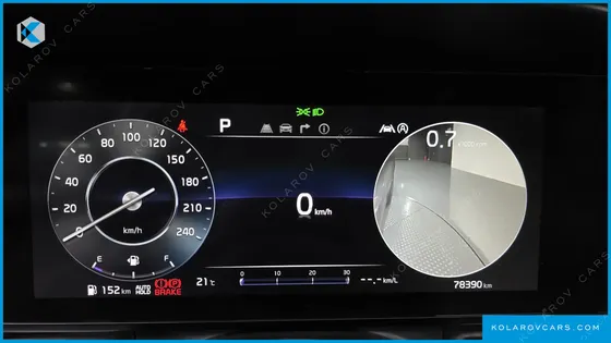 KIA CARNIVAL DIESEL 7-SEATER SIGNATURE