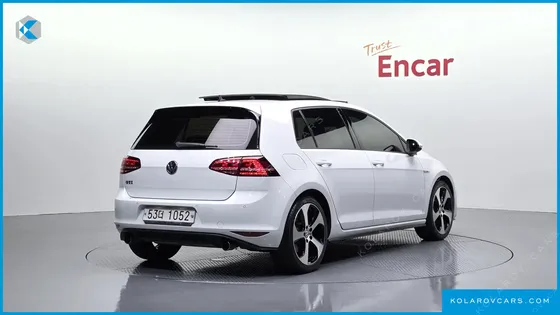 VOLKSWAGEN GOLF 2.0 GTI