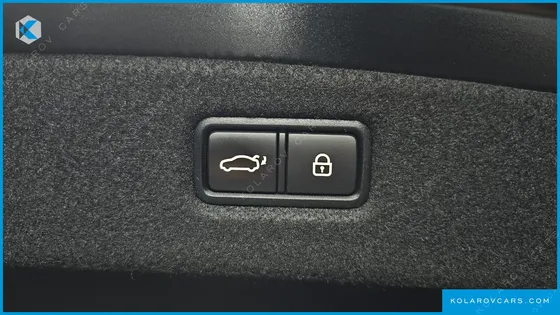 GENESIS G90 3.8 AWD