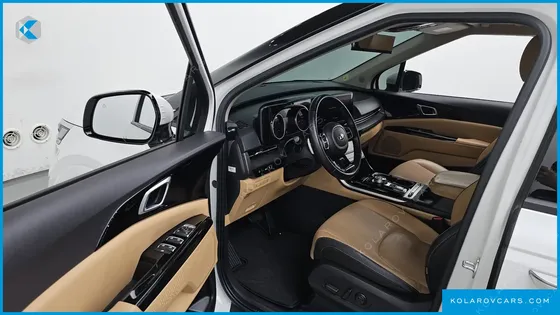 KIA CARNIVAL DIESEL 7-SEATER NOBLESSE