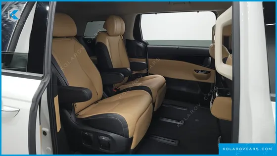 KIA CARNIVAL DIESEL 7-SEATER NOBLESSE
