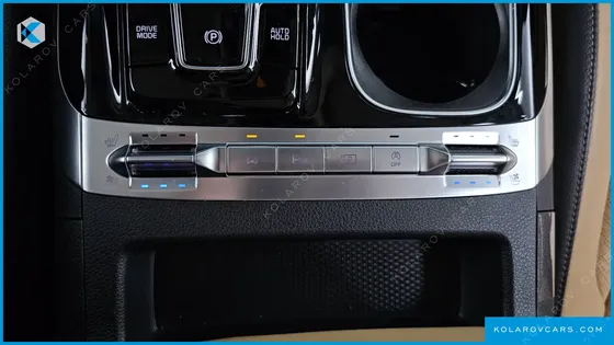 KIA CARNIVAL DIESEL 7-SEATER NOBLESSE