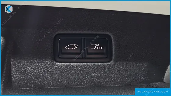 KIA CARNIVAL DIESEL 7-SEATER NOBLESSE