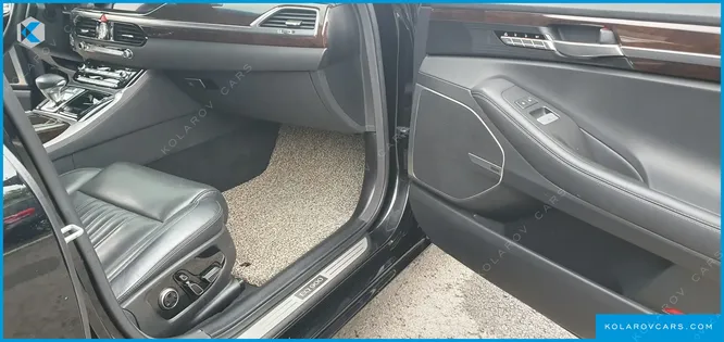 GENESIS EQ900 3.8 GDI AWD