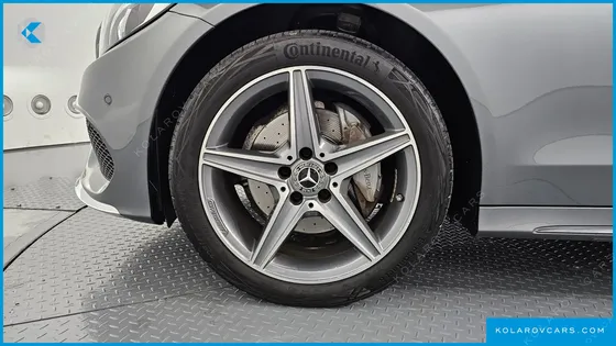 MERCEDES C-CLASS C200 4MATIC AMG LINE