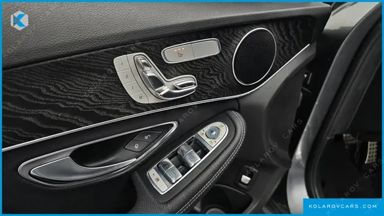 MERCEDES C-CLASS C200 4MATIC AMG LINE