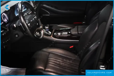 GENESIS EQ900 3.8 GDI AWD