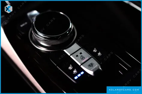 GENESIS EQ900 3.8 GDI AWD