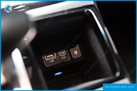 GENESIS EQ900 3.8 GDI AWD