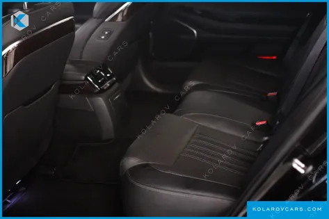 GENESIS EQ900 3.8 GDI AWD