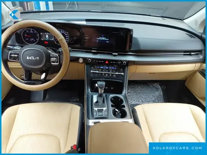 KIA CARNIVAL DIESEL 9-SEATER PRESTIGE