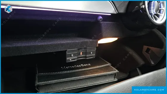 MERCEDES C-CLASS C200 AVANTGARDE