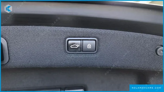 GENESIS G90 3.3 T AWD