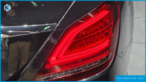 MERCEDES C-CLASS C200 AVANTGARDE