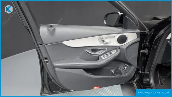 MERCEDES C-CLASS C200 AVANTGARDE