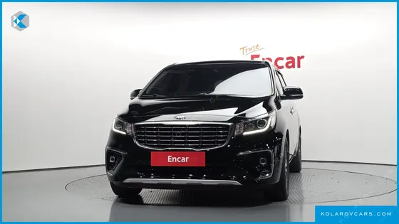 KIA CARNIVAL 9-SEATER LUXURY
