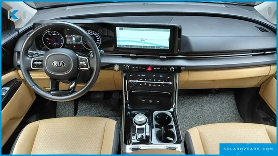 KIA CARNIVAL DIESEL 9-SEATER NOBLESSE