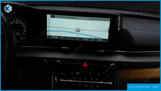 KIA CARNIVAL DIESEL 9-SEATER NOBLESSE